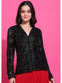 Saffe - Spread Coller Neck Front Placket Button Black Cuff Full Sleeve Top