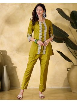 Gahan - Women Embroidered Sequence Yellow Cotton Blend Co-Ord Set