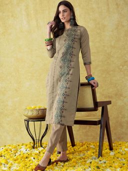 Gahan - Women Embroidered Sequence Beige Silk Blend Kurta with Pant