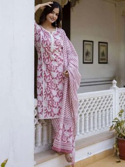 GEKHA - Pink Floral Cotton Kurta with Pant and Dupatta