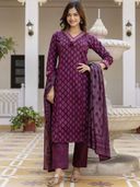 Maroon color option, Currently selected