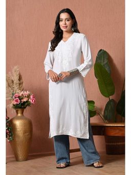 SYRISH - White Embroidered Rayon Kurta