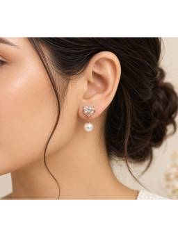 RUHA JEWELS - Bow and Pearl Heart Drops