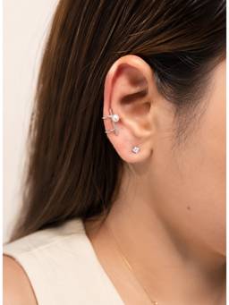 RUHA JEWELS - Pearl Orbit Ear Cuffs