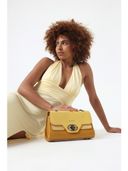 Yellow color option, Currently selected