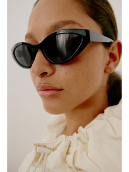 H&M - Women Black Cat-Eye Sunglasses