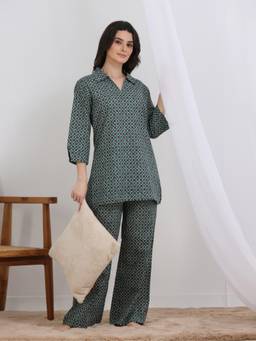 HOUSE OF COMFORT - Petal Poetry Blue Co-Ord Set