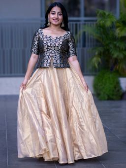 I LOVE SAREES - Black Banarasi Organza Party Wear Choli and Lehenga (Set of 2)