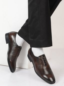 Teakwood - Men Brown Two-Tone Texture Leather Oxfords
