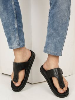 Teakwood - Men Black Texture Leather Sandals