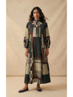 Vedika M - Mono Grid Raglan Sleeve A Line Maxi Dress