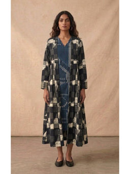 Vedika M - Black Checkered Layered A-Line Midi Dress With Jacket