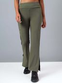 Olive color option, Sold out, Currently selected