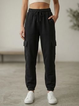 WINEBERRY - Women Black Regular Fit Cargo
