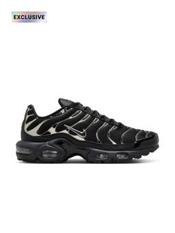 Nike - Womens Air Max Plus SE Sneakers