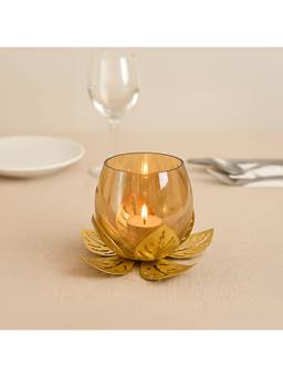 Voncasa - Gold-Toned Lotus T-Lite Candle Holder
