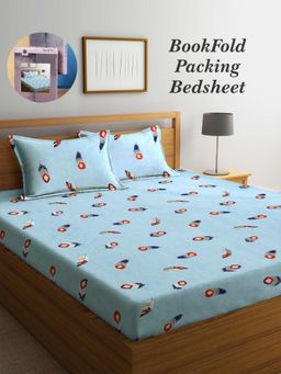 ARRABI - Blue Floral Cotton Blend Book Fold Bedsheet With 2 Pillow Covers (King)
