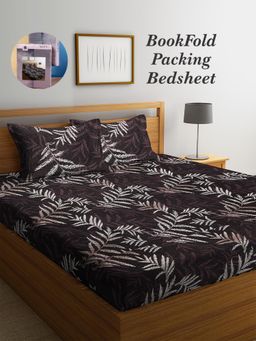 ARRABI - Brown Leaf Cotton Blend Book Fold Bedsheet With 2 Pillow Covers (King)