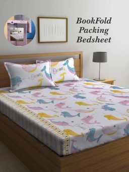 ARRABI - White Cartoon Cotton Blend Book Fold Bedsheet With 2 Pillow Covers (King)