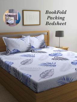 ARRABI - White Leaf Cotton Blend Book Fold Bedsheet With 2 Pillow Covers (King)