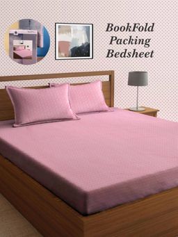 ARRABI - Pink Graphic Cotton Blend Book Fold Bedsheet With 2 Pillow Covers (King)