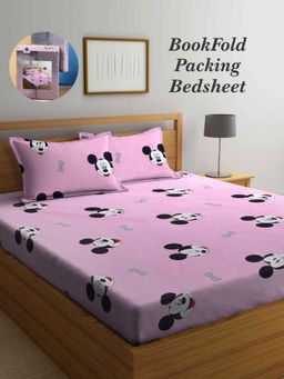 ARRABI - Pink Cartoon Cotton Blend Book Fold Bedsheet With 2 Pillow Covers (King)