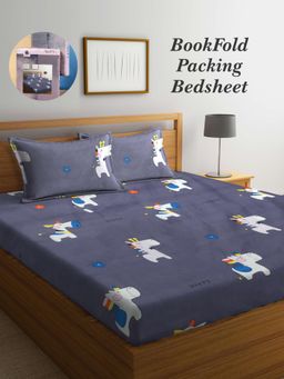 ARRABI - Grey Cartoon Cotton Blend Book Fold Bedsheet With 2 Pillow Covers (King)