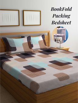 ARRABI - Cream Geometric Cotton Blend Book Fold Bedsheet With 2 Pillow Covers (King)