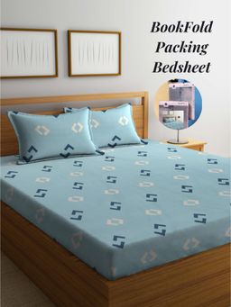 ARRABI - Blue Graphic Cotton Blend Book Fold Bedsheet With 2 Pillow Covers (King)