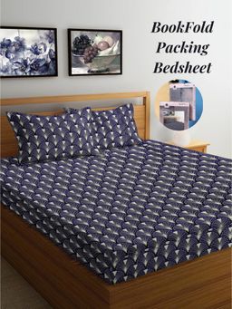 ARRABI - Blue Geometric Cotton Blend Book Fold Bedsheet With 2 Pillow Covers (Super King)