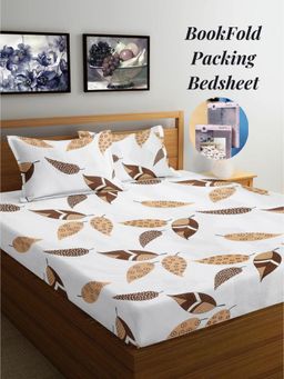 ARRABI - Cream Leaf Cotton Blend Book Fold Bedsheet With 2 Pillow Covers (King)