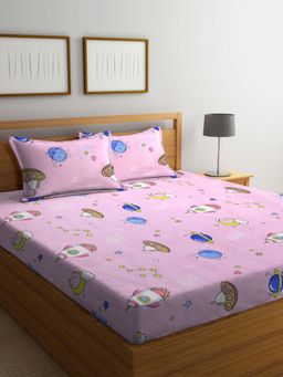 ARRABI - Pink Cartoon Cotton Blend Bedsheet With 2 Pillow Covers (King)