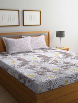 ARRABI - Brown Leaf Cotton Blend Bedsheet With 2 Pillow Covers (Super King)