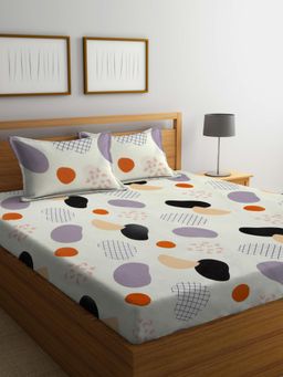 ARRABI - Cream Graphic Cotton Blend Bedsheet With 2 Pillow Covers (King)