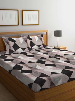 ARRABI - Multi Geometric Cotton Blend Super Bedsheet With 2 Pillow Covers (Super King)