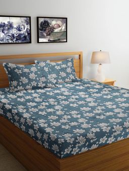 ARRABI - Blue Floral Cotton Blend Super Bedsheet With 2 Pillow Covers (Super King)