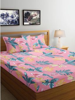 ARRABI - Pink Floral Cotton Blend Bedsheet With 2 Pillow Covers (King)