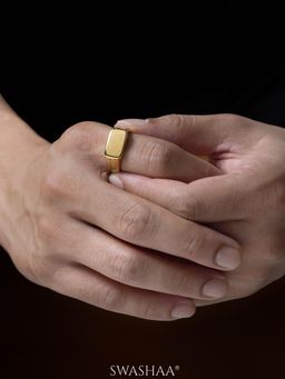 SWASHAA - Gold Argo Crest Band Signet Men's Ring