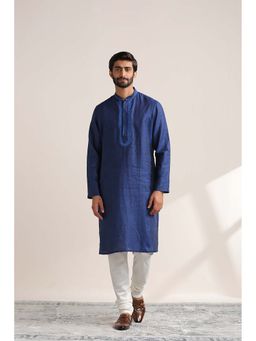Twamev - Men Navy Blue Embroidered Kurta with Churidar (Set of 2)