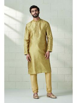 Twamev - Men Yellow Self Design Kurta with Churidar (Set of 2)