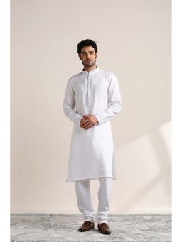 Twamev - Men White Embroidered Kurta with Churidar (Set of 2)