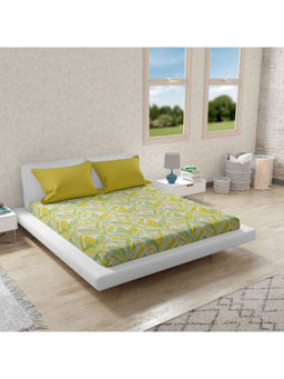 HomeTown - Emilia 100% Cotton Queen Double Bedsheet in Green Colour