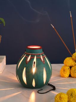 VarEesha - Green Cutwork Terracotta Tea Light Holder