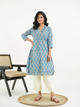 GOODHAND - Women Blue V-Neck Three Fourth Sleeves Kurta