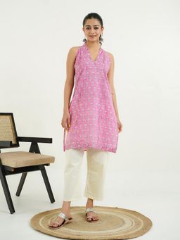 GOODHAND - Women Pink V-Neck Sleeveless Kurta