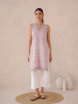 GOODHAND - Women White V-Neck Sleeveless Kurti