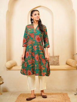 GOODHAND - Women Green V-Neck Three Fourth Sleeves Kurta
