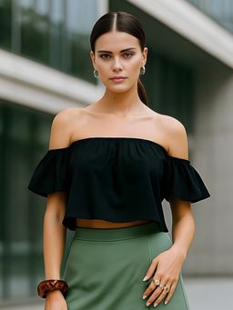 Don’t be basic - Black Solid Top
