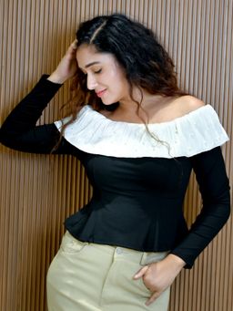 Odette - Black and White Cotton Rib Solid Top