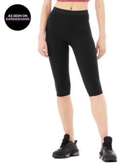 Alo - Soft High Waist Iconic 90's Capri Black
